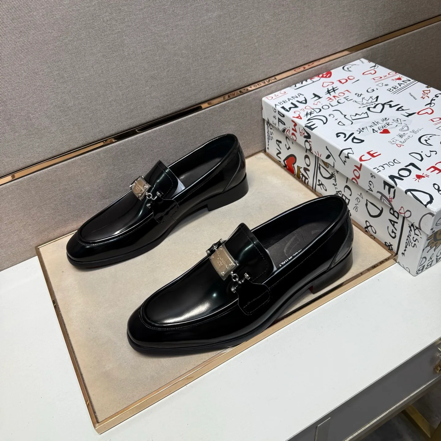 Men's men's shoes 💰pp520【DG～】Men's casual formal leather shoes 2025z cabinet sales simultaneously 🔶Size: 38-44#️⃣ 🔷3 colors🔜The upper is made of cowhide stitching ➕Cowhide lining, comfortable and breathable, sole: original comfortable, wear-resistant and non-slip outsole, ⚠️real thing📱photographed🎬real thing is better📢📢📢